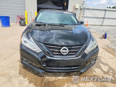 Piąte zdjęcie samochodu w środku: 2018 NISSAN ALTIMA 2.5 SR VIN:1N4AL3AP7JC258997 - miniatura