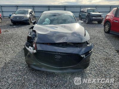 Piąte zdjęcie samochodu w środku: 2024 MAZDA 3 PREFERRED VIN:JM1BPALM5R1717803 - miniatura