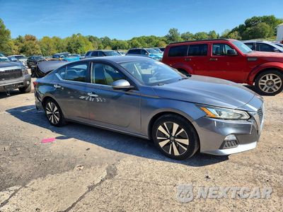 Czwarte zdjęcie samochodu z boku: 2021 NISSAN ALTIMA 2.5 SV VIN:1N4BL4DV2MN306323 - miniatura