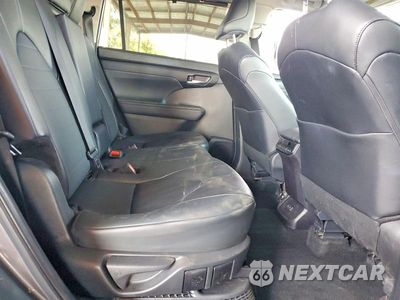 Zdjęcie 11 z 14 samochodu: 2025 TOYOTA HIGHLANDER HYBRID XLE VIN:5TDKBRCH7SS676731 - miniatura