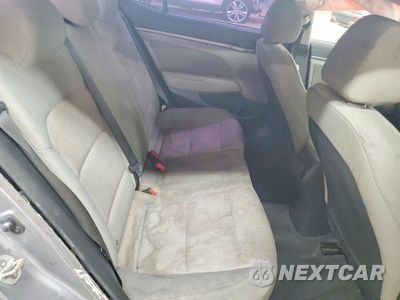 Zdjęcie 10 z 12 samochodu: 2017 HYUNDAI ELANTRA SE VIN:5NPD84LF1HH023254 - miniatura