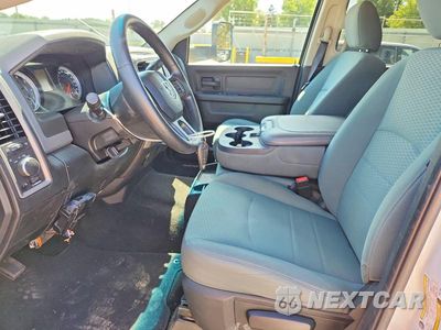 Zdjęcie 7 z 13 samochodu: 2015 RAM 2500 ST VIN:3C6UR5HJ8FG577162 - miniatura