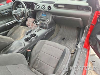 Zdjęcie 8 z 12 samochodu: 2016 FORD MUSTANG VIN:1FA6P8AM9G5327585 - miniatura