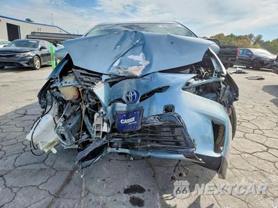 Piąte zdjęcie samochodu w środku: 2014 TOYOTA PRIUS FOUR VIN:JTDKN3DU5E1749774 - miniatura