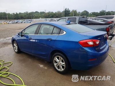 Drugie zdjęcie samochodu z przodu: 2017 CHEVROLET CRUZE LT VIN:1G1BE5SM9H7234771 - miniatura
