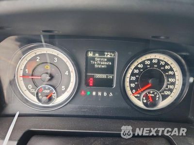 Zdjęcie 9 z 12 samochodu: 2014 RAM 3500 SLT VIN:3C63R3DL6EG239068 - miniatura