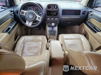 Zdjęcie 8 z 13 samochodu: 2011 JEEP COMPASS LIMITED VIN:1J4NF5FB2BD176564 - miniatura