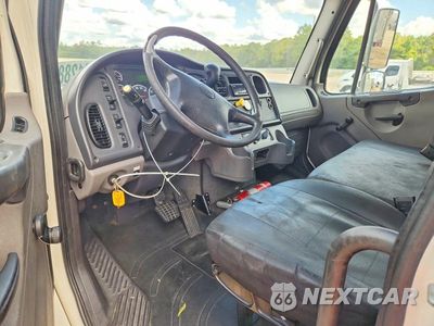 Zdjęcie 8 z 12 samochodu: 2020 FREIGHTLINER BUSINESS CLASS M2 BOX TRUCK VIN:3ALACWFC9LDLY3369 - miniatura