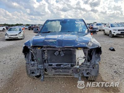 Piąte zdjęcie samochodu w środku: 2019 RAM 1500 BIG HORN/LONE STAR VIN:1C6RREFT0KN581671 - miniatura