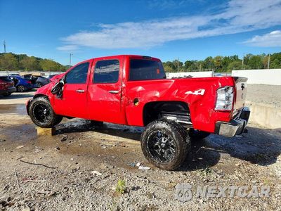 Drugie zdjęcie samochodu z przodu: 2011 CHEVROLET SILVERADO K1500 LT VIN:3GCPKSE36BG305377 - miniatura