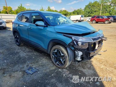 Czwarte zdjęcie samochodu z boku: 2024 KIA SELTOS EX VIN:KNDERCAA3R7666441 - miniatura