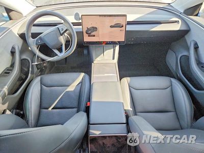 Zdjęcie 8 z 12 samochodu: 2025 TESLA MODEL 3 VIN:5YJ3E1EA4SF043590 - miniatura