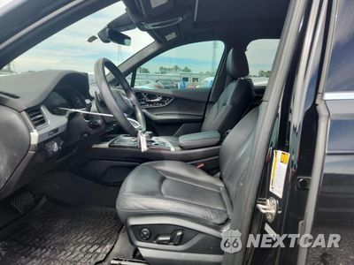 Zdjęcie 7 z 13 samochodu: 2019 AUDI Q7 PREMIUM PLUS VIN:WA1LHAF70KD032128 - miniatura