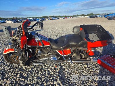Trzecie zdjęcie samochodu z tyłu: 2012 HARLEY-DAVIDSON FLHTCUSE7 CVO ULTRA CLASSIC ELECTRA GLIDE VIN:1HD1PR81XCB957826 - miniatura