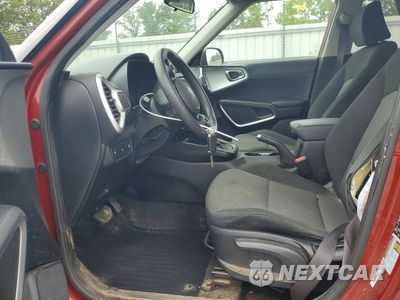 Zdjęcie 7 z 12 samochodu: 2020 KIA SOUL LX VIN:KNDJ23AU1L7099165 - miniatura