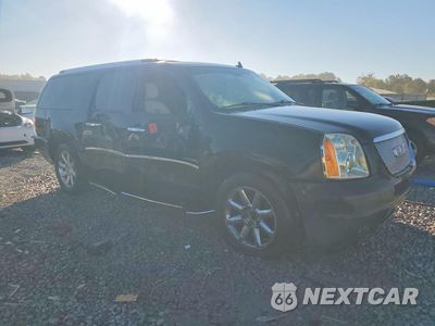 Czwarte zdjęcie samochodu z boku: 2011 GMC YUKON XL DENALI VIN:1GKS1MEF6BR229084 - miniatura