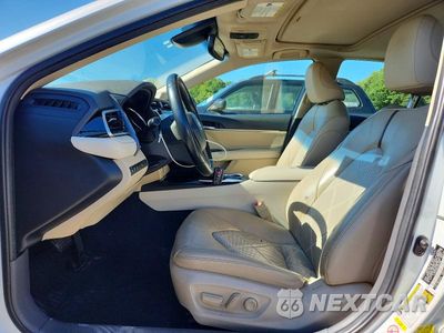 Zdjęcie 7 z 12 samochodu: 2018 TOYOTA CAMRY HYBRID XLE VIN:4T1B21HKXJU003668 - miniatura