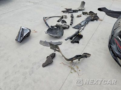 Zdjęcie 13 z 14 samochodu: 2025 KIA EV6 GT LINE VIN:5XYC44JA4SG001973 - miniatura