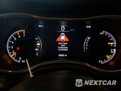 Zdjęcie 9 z 14 samochodu: 2015 JEEP GRAND CHEROKEE OVERLAND VIN:1C4RJFCT3FC628719 - miniatura