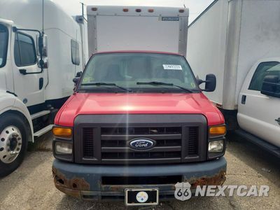 Piąte zdjęcie samochodu w środku: 2012 FORD E350 BOX TRUCK VIN:1FDSE3FL8CDA26352 - miniatura