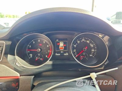 Zdjęcie 9 z 13 samochodu: 2017 VOLKSWAGEN JETTA GLI VIN:3VW5T7AJ3HM313059 - miniatura