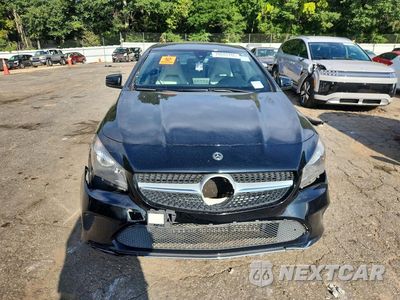 Piąte zdjęcie samochodu w środku: 2018 MERCEDES-BENZ CLA 250 VIN:WDDSJ4EB8JN680537 - miniatura