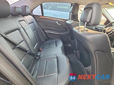 Zdjęcie 10 z 12 samochodu: 2014 MERCEDES-BENZ E 350 VIN:WDDHF5KB9EA887991 - miniatura