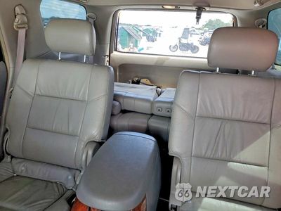 Zdjęcie 10 z 13 samochodu: 2005 TOYOTA SEQUOIA LIMITED VIN:5TDZT38A25S262958 - miniatura