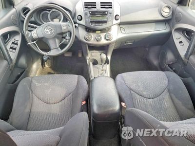 Zdjęcie 8 z 13 samochodu: 2010 TOYOTA RAV4 SPORT VIN:2T3WF4DV2AW023833 - miniatura