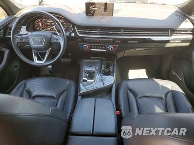 Zdjęcie 8 z 13 samochodu: 2019 AUDI Q7 PREMIUM PLUS VIN:WA1LAAF70KD003846 - miniatura