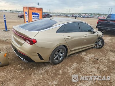 Trzecie zdjęcie samochodu z tyłu: 2022 KIA K5 LXS VIN:5XXG14J20NG097029 - miniatura