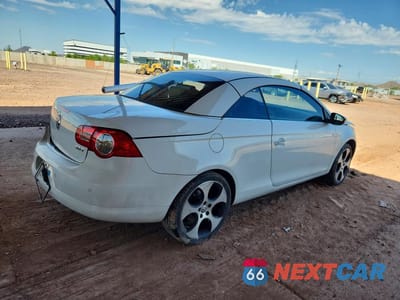 Trzecie zdjęcie samochodu z tyłu: 2009 VOLKSWAGEN EOS LUX VIN:WVWFA71F29V013884 - miniatura