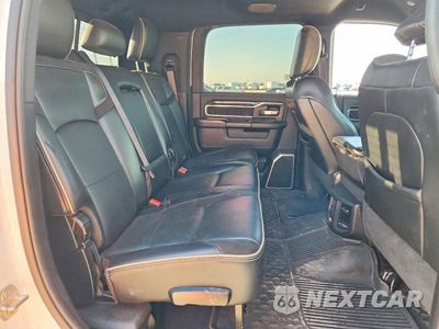 Zdjęcie 10 z 13 samochodu: 2021 RAM 2500 LARAMIE VIN:3C6UR5NL8MG524352 - miniatura