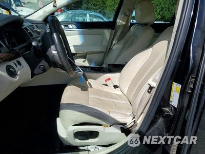 Zdjęcie 7 z 12 samochodu: 2009 LINCOLN MKS VIN:1LNHM94R79G605296 - miniatura