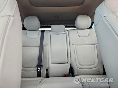 Zdjęcie 10 z 13 samochodu: 2023 HYUNDAI TUCSON LIMITED VIN:5NMJECAE8PH284182 - miniatura
