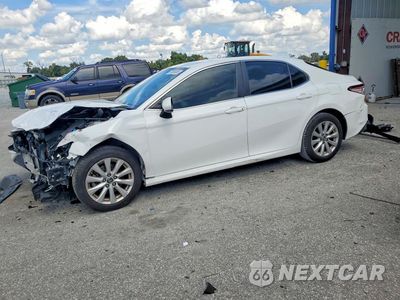 2019 TOYOTA CAMRY LE 4T1B11HK5KU814718 - główne zdjęcie licytacji z USA - miniatura