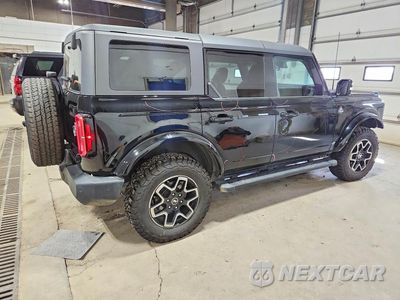 Trzecie zdjęcie samochodu z tyłu: 2023 FORD BRONCO BASE VIN:1FMEE5DPXPLB84265 - miniatura