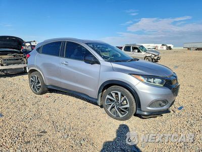 Czwarte zdjęcie samochodu z boku: 2019 HONDA HR-V SPORT VIN:3CZRU6H16KM734518 - miniatura