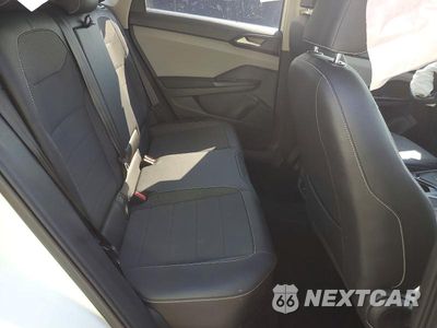 Zdjęcie 11 z 13 samochodu: 2023 VOLKSWAGEN TAOS SE VIN:3VVSX7B26PM330567 - miniatura