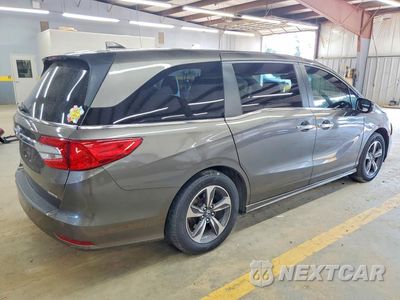 Trzecie zdjęcie samochodu z tyłu: 2018 HONDA ODYSSEY TOURING VIN:5FNRL6H87JB045029 - miniatura
