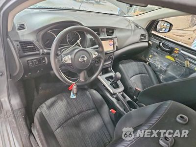Zdjęcie 8 z 12 samochodu: 2019 NISSAN SENTRA S VIN:3N1AB7AP6KY237834 - miniatura
