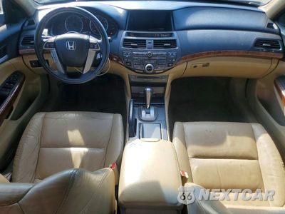Zdjęcie 8 z 13 samochodu: 2012 HONDA ACCORD EXL VIN:1HGCP2F85CA144502 - miniatura