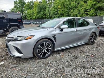 2018 TOYOTA CAMRY SE 4T1B11HK3JU035722 - główne zdjęcie licytacji z USA - miniatura