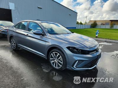 Czwarte zdjęcie samochodu z boku: 2025 VOLKSWAGEN JETTA SE VIN:3VW7X7BU7SM082955 - miniatura