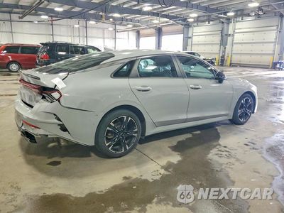 Trzecie zdjęcie samochodu z tyłu: 2022 KIA K5 GT LINE VIN:5XXG64J25NG091499 - miniatura
