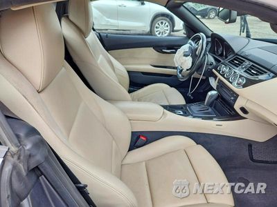 Zdjęcie 10 z 12 samochodu: 2009 BMW Z4 SDRIVE30I VIN:WBALM53589E161117 - miniatura