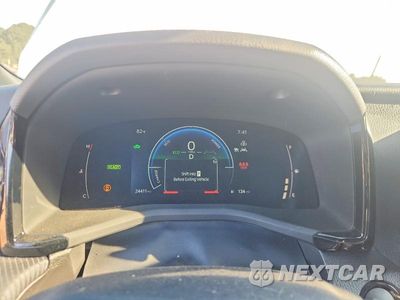 Zdjęcie 9 z 12 samochodu: 2025 TOYOTA CAMRY SE VIN:4T1DAACK2SU551717 - miniatura