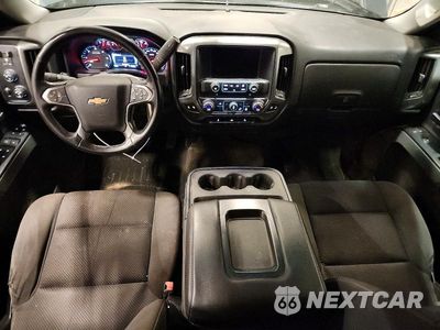 Zdjęcie 8 z 12 samochodu: 2018 CHEVROLET SILVERADO K1500 LT VIN:3GCUKREC0JG459643 - miniatura