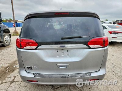 Zdjęcie 6 z 13 samochodu: 2020 CHRYSLER VOYAGER LXI VIN:2C4RC1DG5LR278978 - miniatura