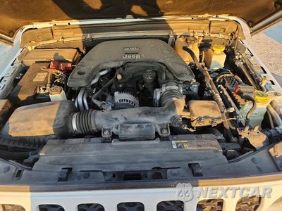 Zdjęcie 11 z 12 samochodu: 2020 JEEP GLADIATOR SPORT VIN:1C6HJTAG3LL115649 - miniatura